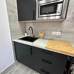 Verdiales Comfort, Center Studio, Beach, And Center Close By Namaste Elite * توريمولينوس