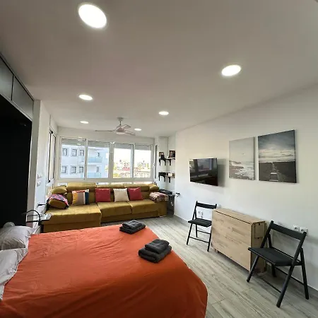 Verdiales Comfort, Center Studio, Beach, And Center Close By Namaste Elite شقة