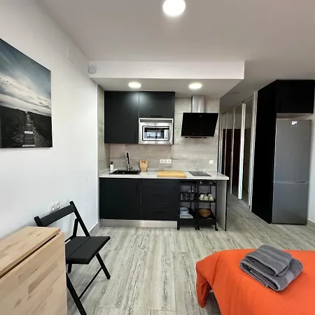 Apartment Verdiales Comfort, Center Studio, Beach, And Center Close By Namaste Elite Torremolinos