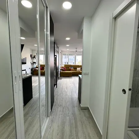 Verdiales Comfort, Center Studio, Beach, And Center Close By Namaste Elite Appartement Torremolinos